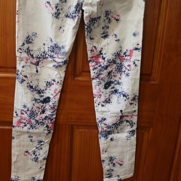 7 Star White Splatter Painted Skinny Jean's 29 - Picture 6 of 14